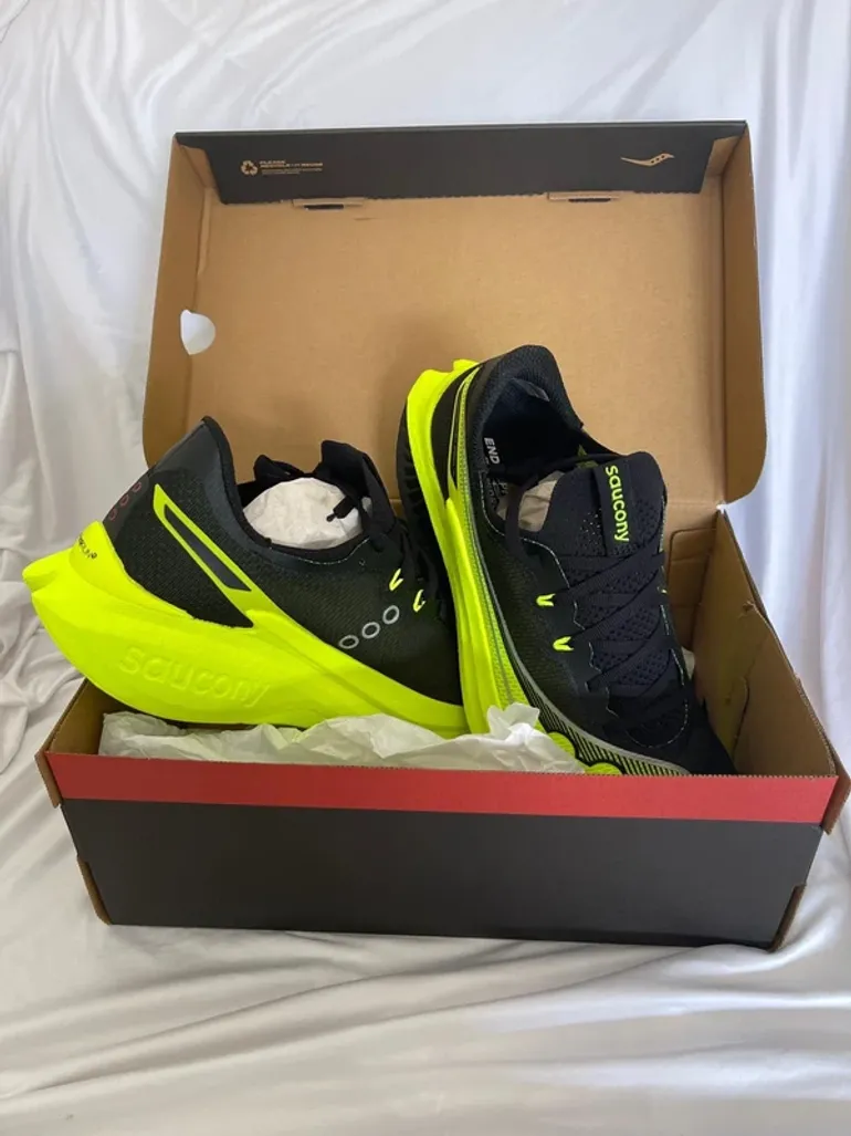Used Saucony Endorphin Pro 5 bike — image 2 of 4