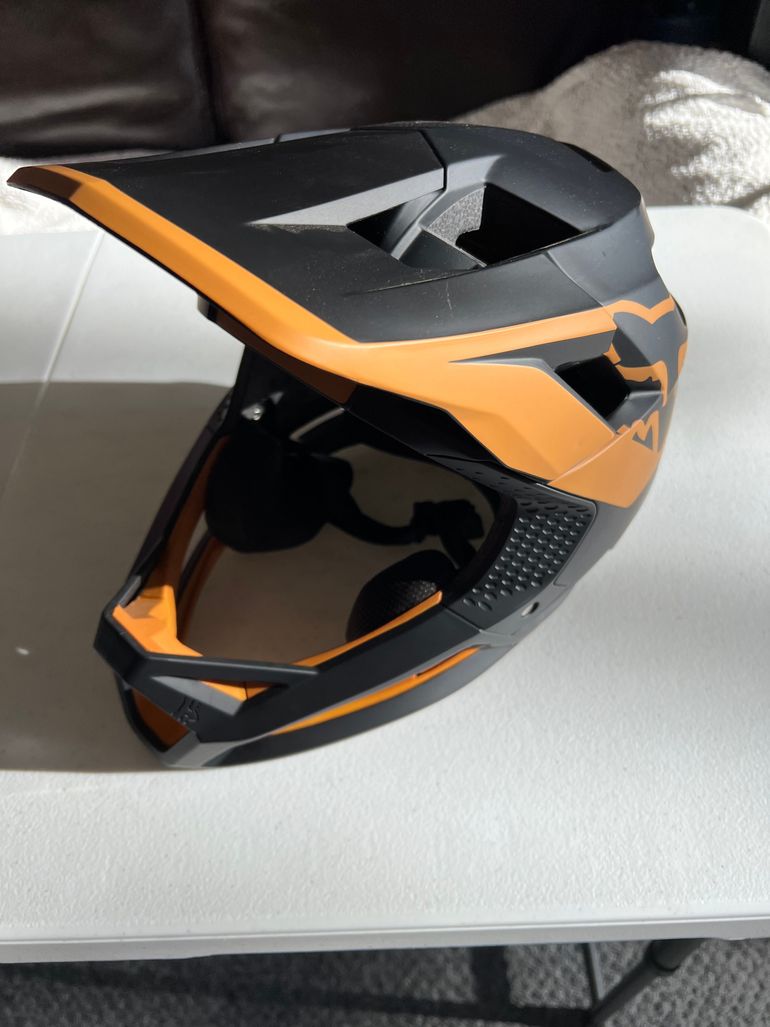 Used Fox Racing Proframe Full Face Helmet bike — image 2 of 6