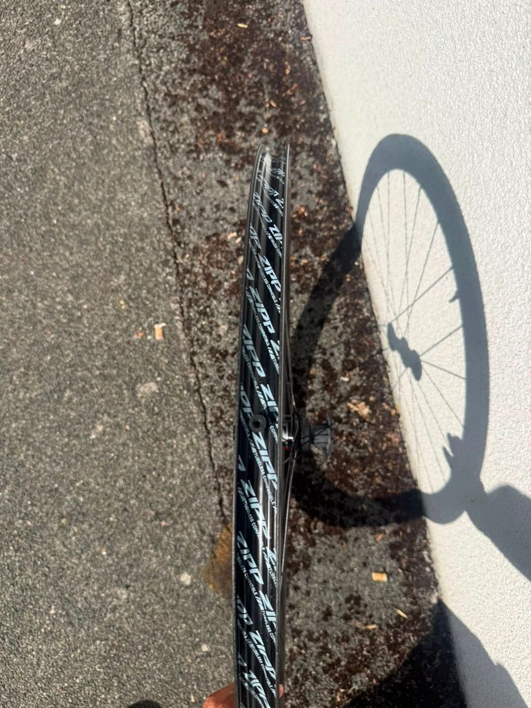 Używany Zipp 303S Wheels bike — zdjęcie 6 z 14