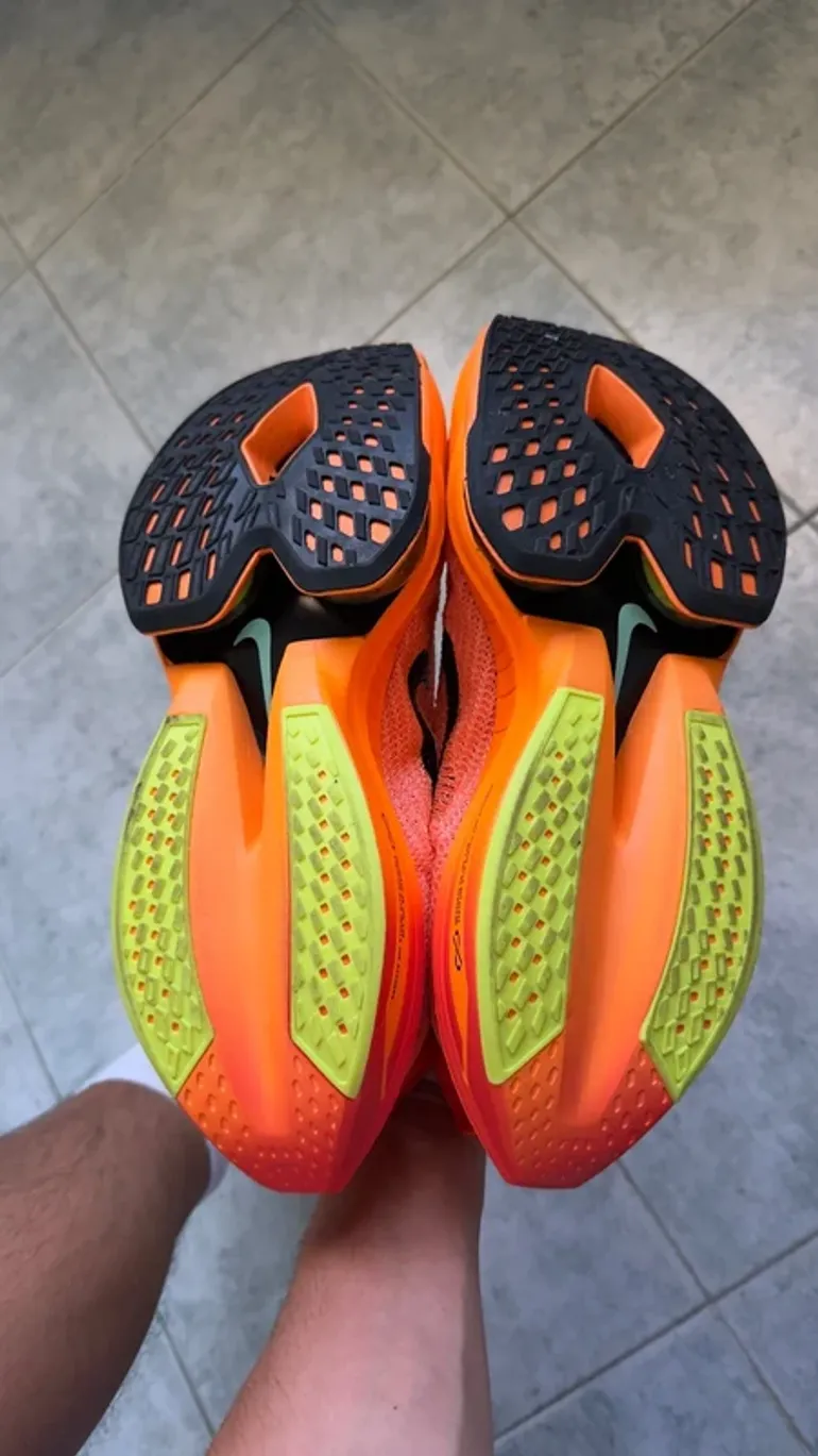 Käytetty Nike ZoomX Alphafly Next% 2 bike — kuva 2 / 6