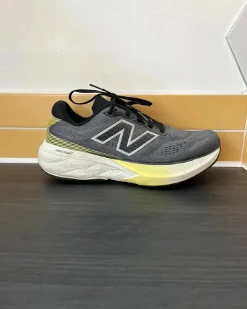Used New Balance Fresh Foam x880 v15 bike — image 7 of 13
