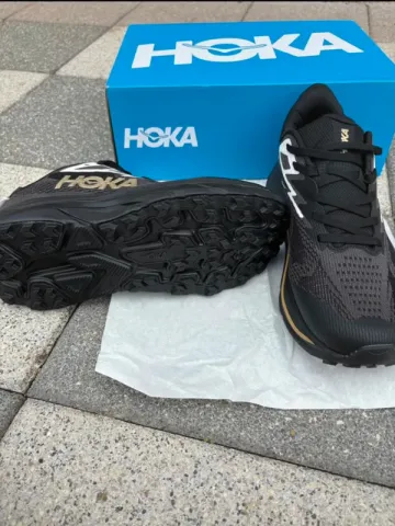Used Hoka Challenger 8 bike — image 2 of 7