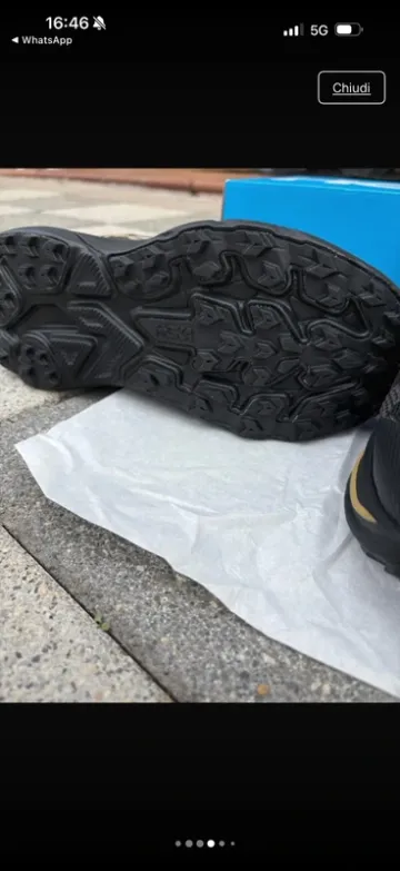 Used Hoka Challenger 8 bike — image 4 of 7