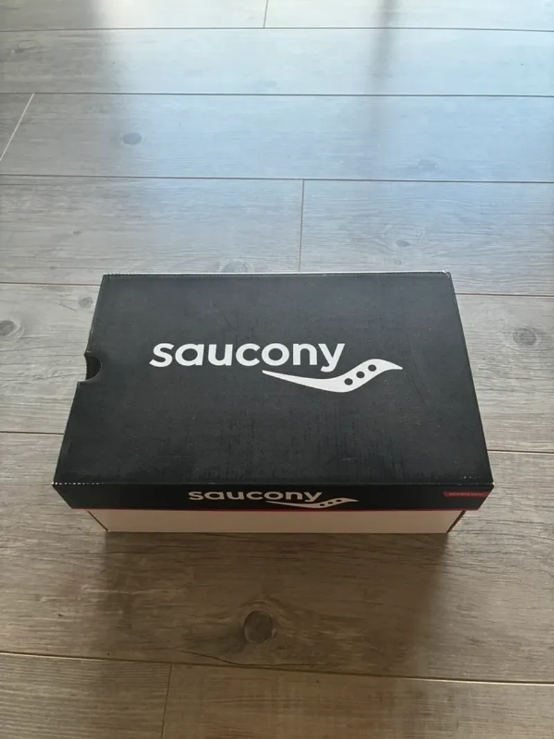 Used Saucony Endorphin Speed 4 Running Shoes