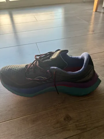 Used Saucony Endorphin Speed 4 bike — image 9 of 11