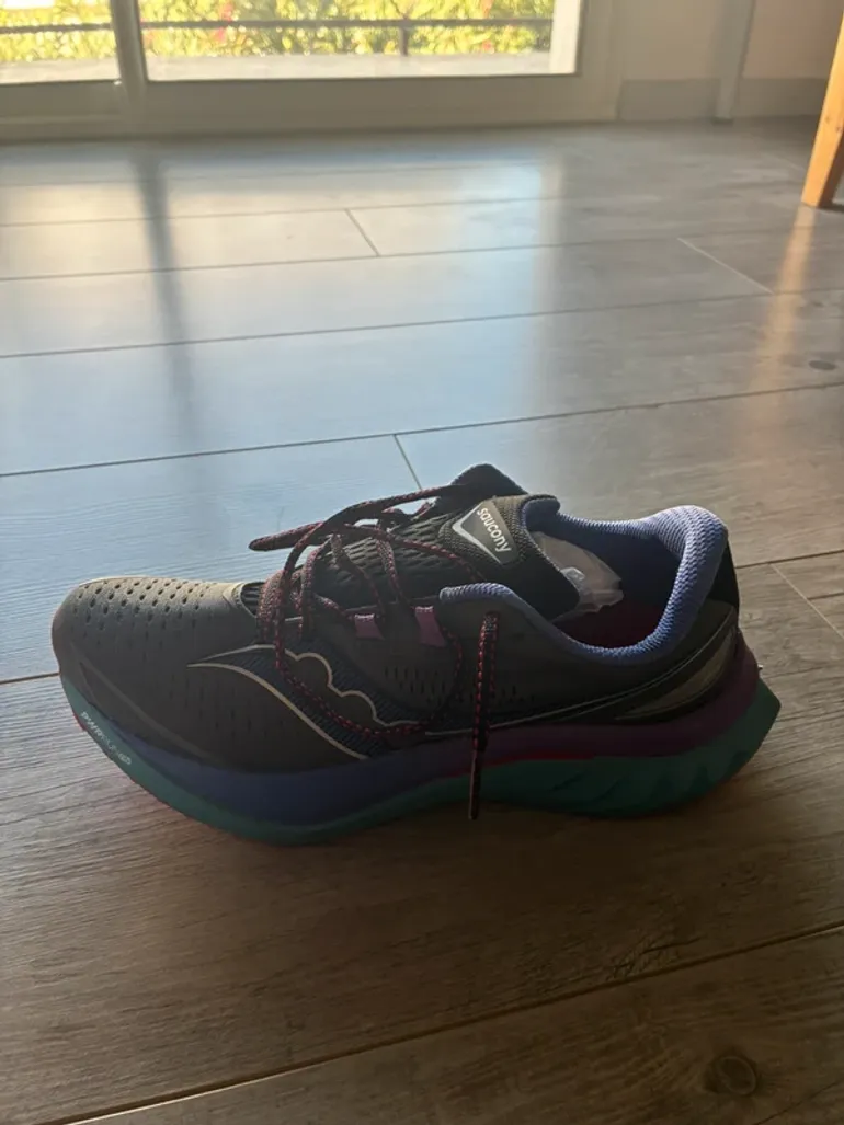 Used Saucony Endorphin Speed 4 bike — image 5 of 11