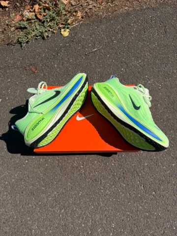 Used Nike Vomero Plus bike — image 7 of 7