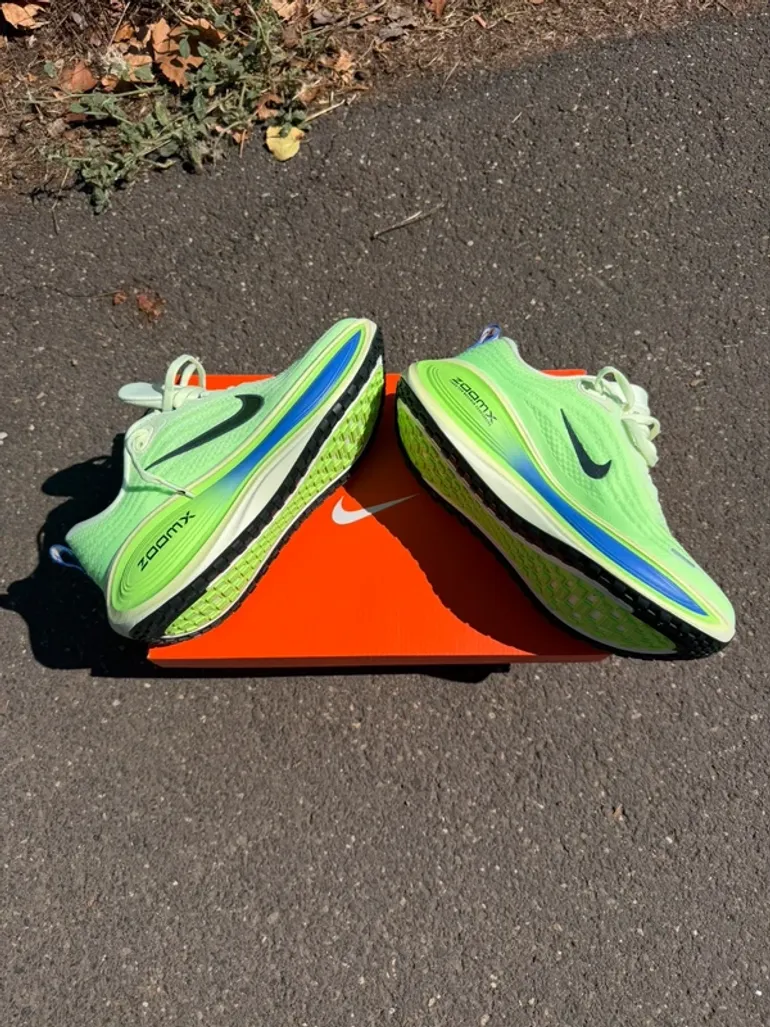 Used Nike Vomero Plus bike — image 7 of 7