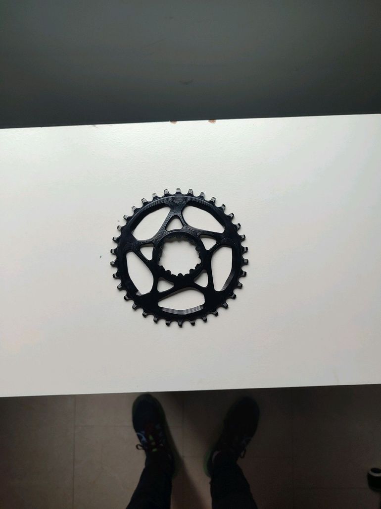 Used Absoluteblack absolute black 34 2024 bike — image 2 of 3