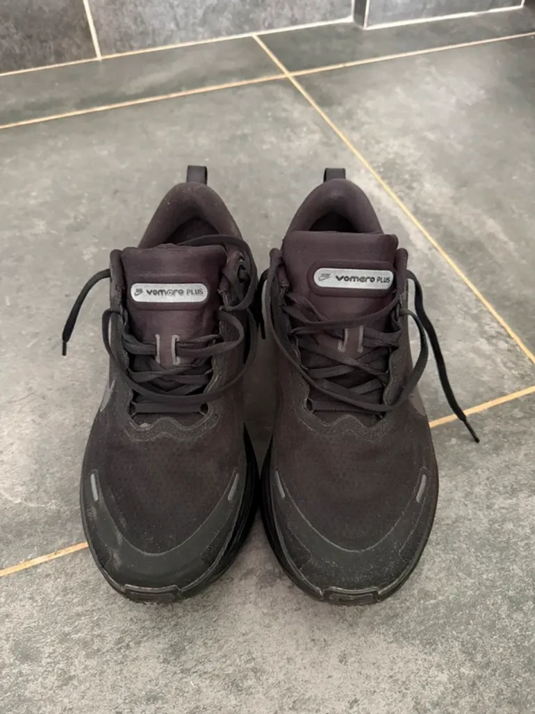 Used Nike Vomero plus bike — image 3 of 6