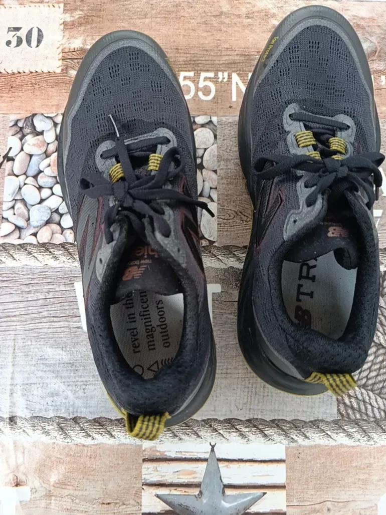 New Balance Hierro bike d'occasion — image 3 sur 8