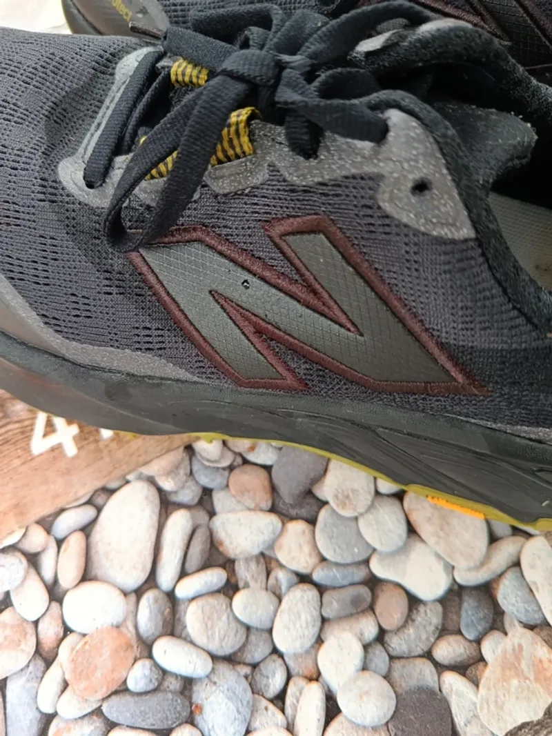 Tweedehands New Balance Hierro Running Shoes