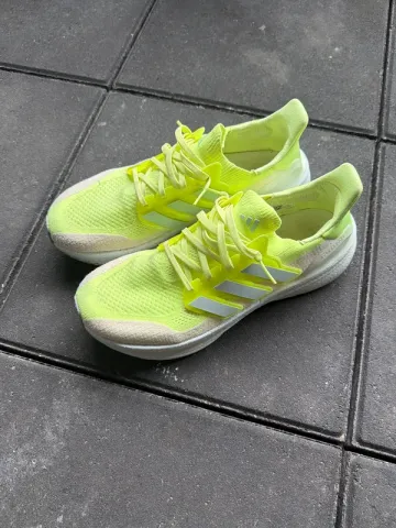 Použité Adidas Ultraboost bike — obrázek 1 z 3