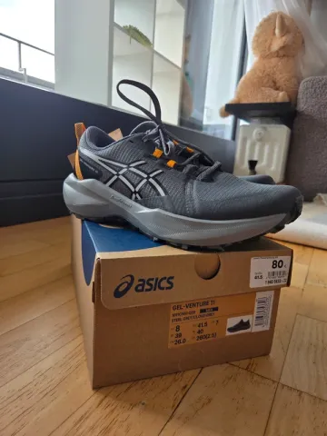Použité Asics Gel Venture 11 bike — obrázek 2 z 5