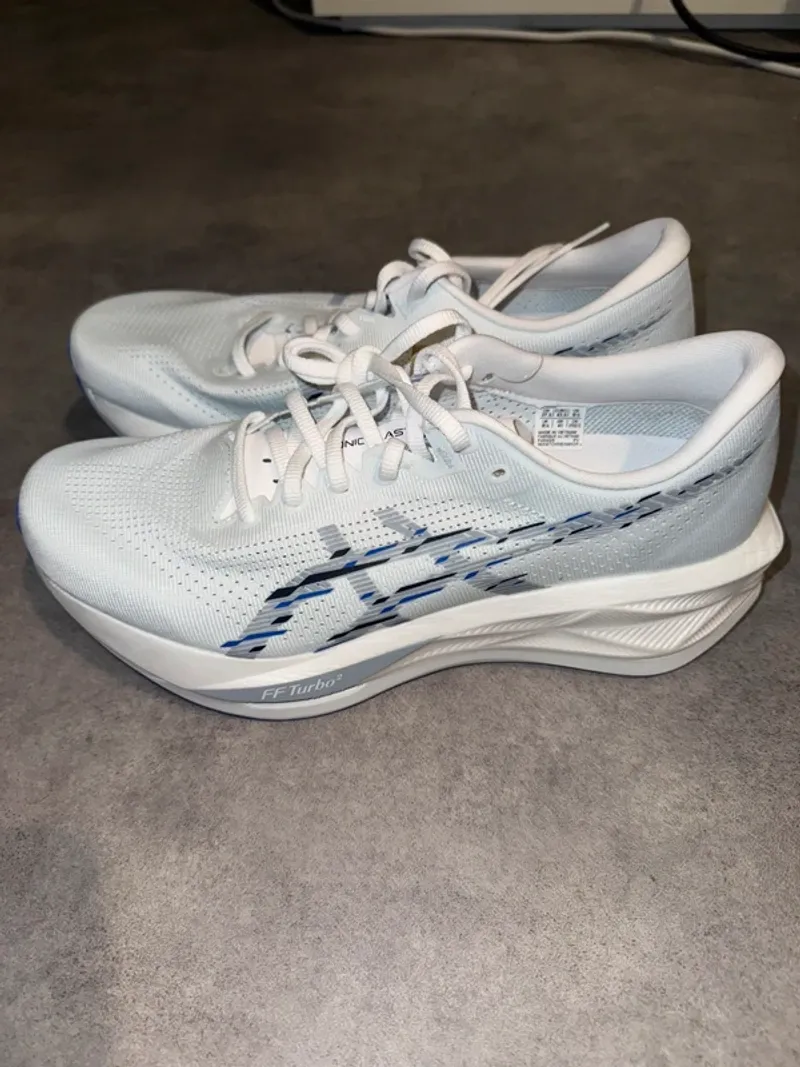 Used Asics Sonicblast Running Shoes