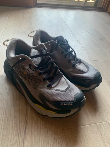 Used Hoka Mafate 5 bike — image 1 of 4