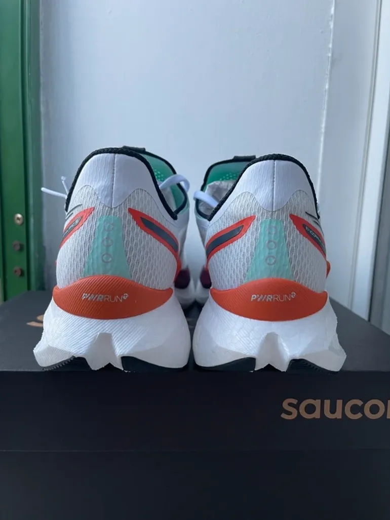 Použité Saucony Endorphin Pro 5 bike — obrázek 3 z 5