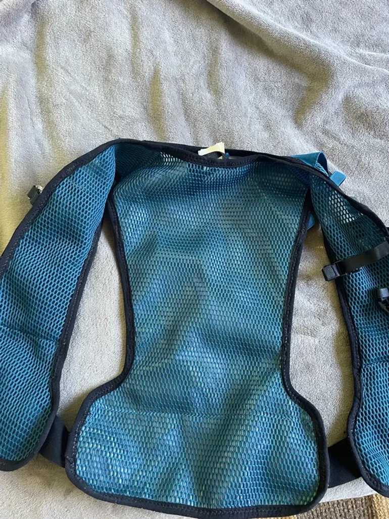 Tweedehands Volume Evadict 10L bike — afbeelding 6 van 7