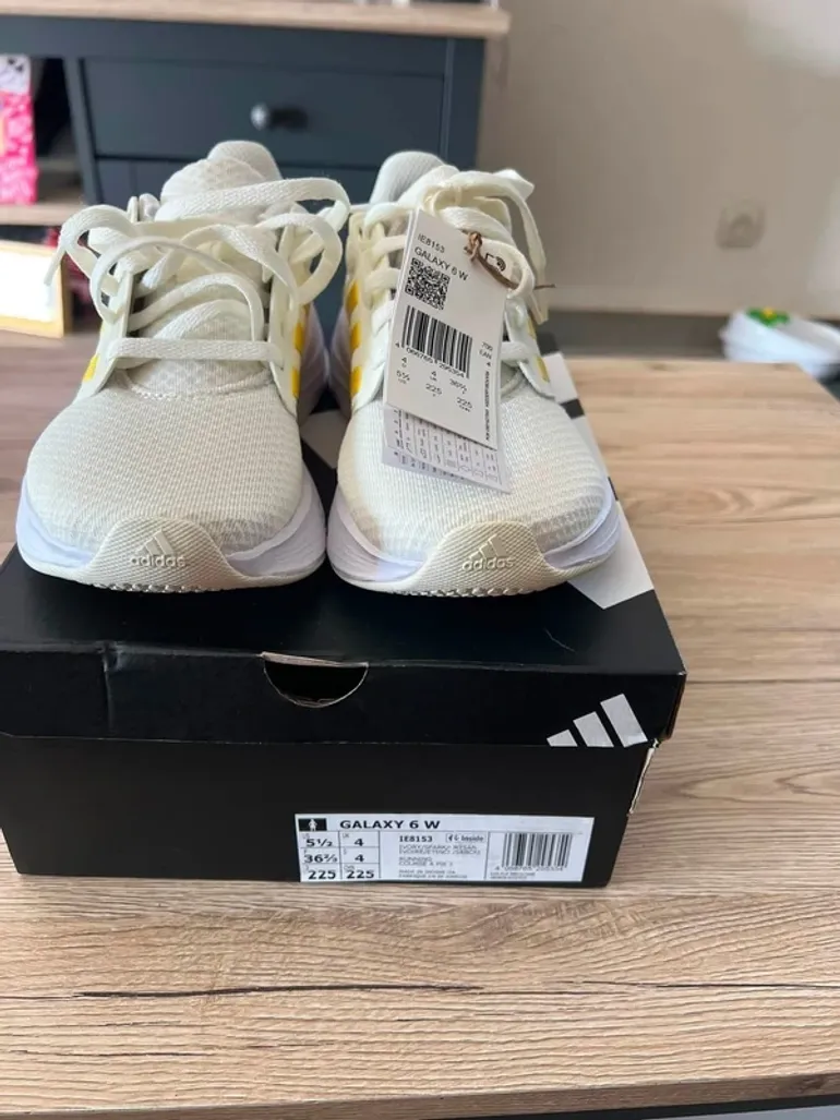 Adidas Sport Shoes bike d'occasion — image 2 sur 2