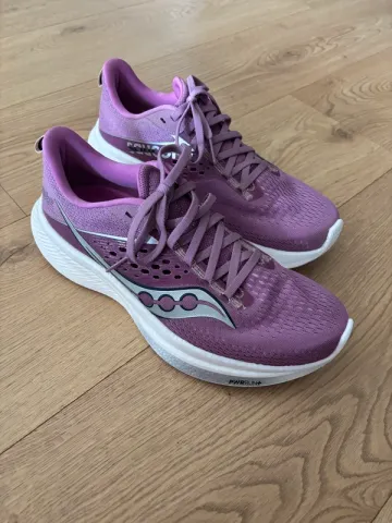 Saucony Ride 17 bike d'occasion — image 1 sur 4