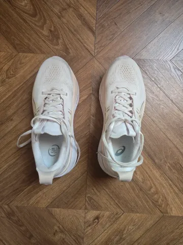 Asics Kayano Gel 33 bike d'occasion — image 1 sur 9