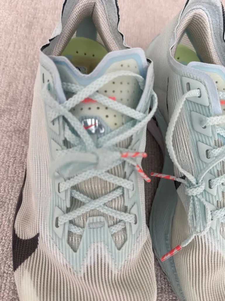 Gebrauchtes Nike ZoomX Vaporfly bike — Bild 3 von 10