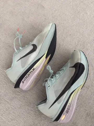 Gebrauchtes Nike ZoomX Vaporfly bike — Bild 4 von 10