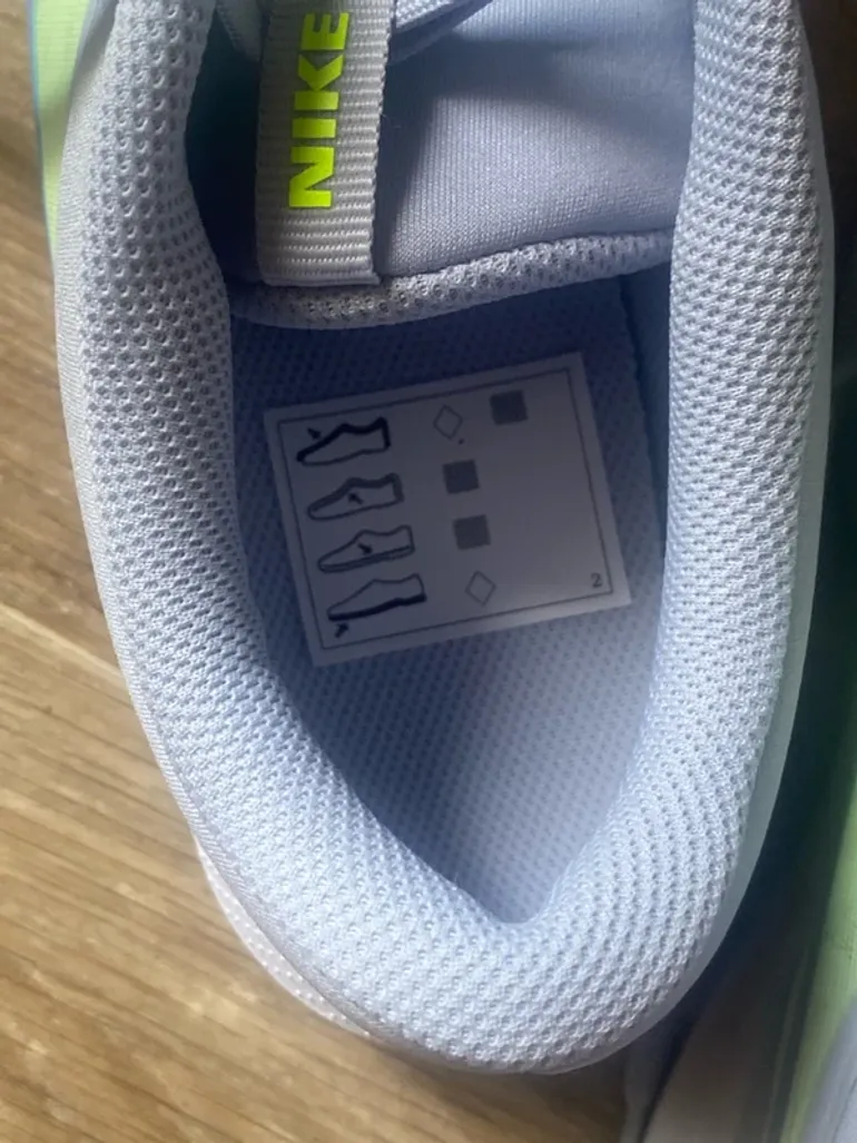 Gebrauchtes Nike Dynamic Fit bike — Bild 4 von 5
