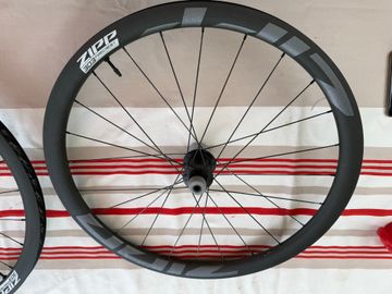 Tweedehands Zipp 303 Firecrest Wheels 2024 bike — afbeelding 9 van 9