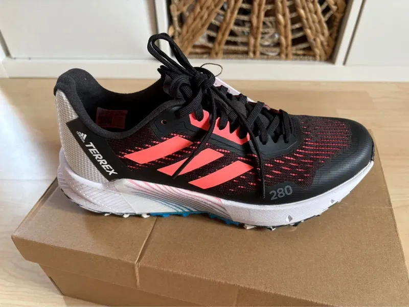 Gebrauchtes Adidas Terrex Agravic Flow 2 Running Shoes