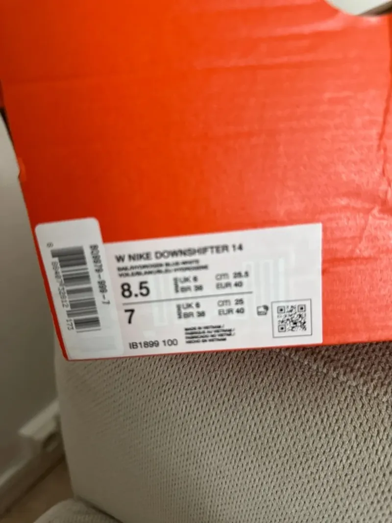 Gebrauchtes Nike Downshifter 14 Running Shoes