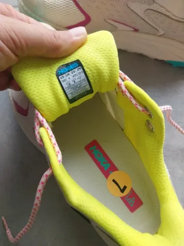 Gebrauchtes Hoka Anacapa 2 Goretex bike — Bild 4 von 4
