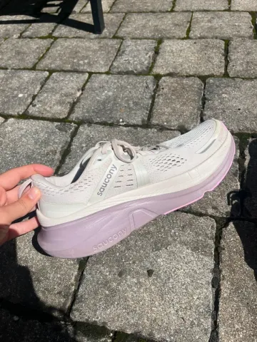 Tweedehands Saucony Guide 18 bike — afbeelding 1 van 7