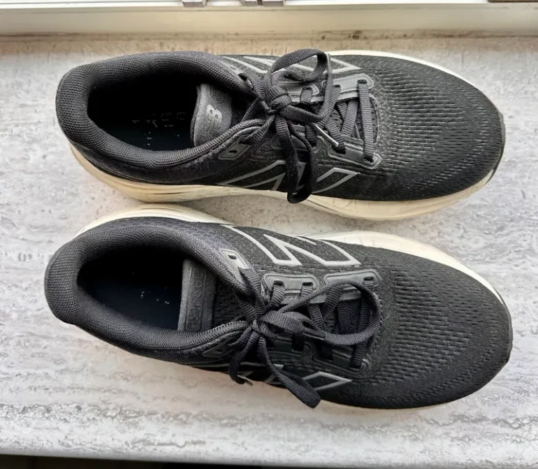 Używany New Balance 860 v14 bike — zdjęcie 2 z 5