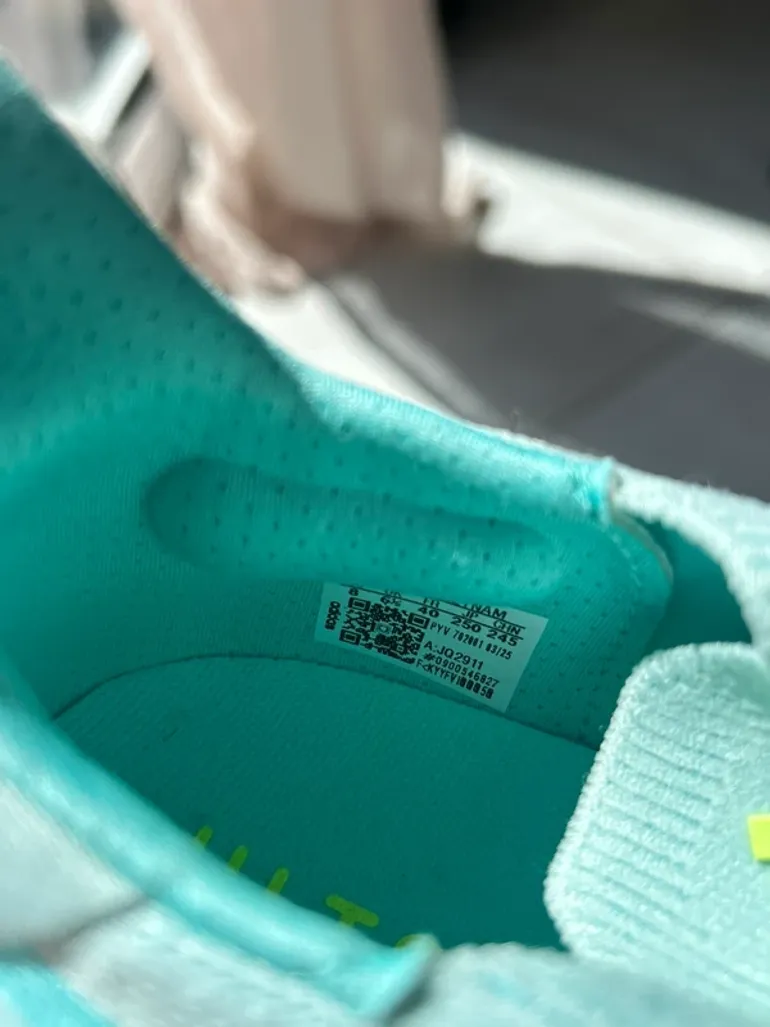 Used Adidas Ultra Boost bike — image 9 of 9