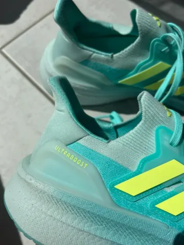 Used Adidas Ultra Boost bike — image 2 of 9
