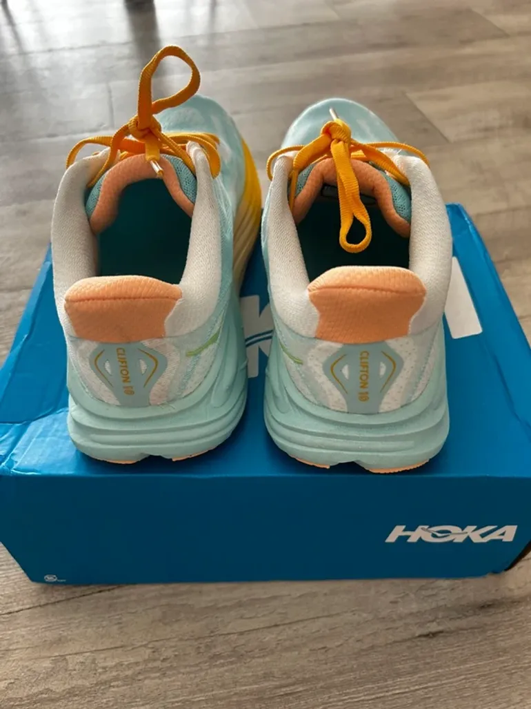 Used Hoka Clifton 10 bike — image 7 of 10