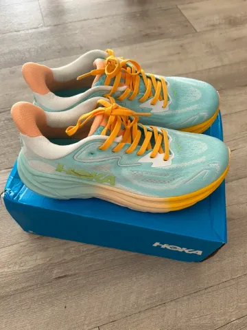 Used Hoka Clifton 10 bike — image 6 of 10