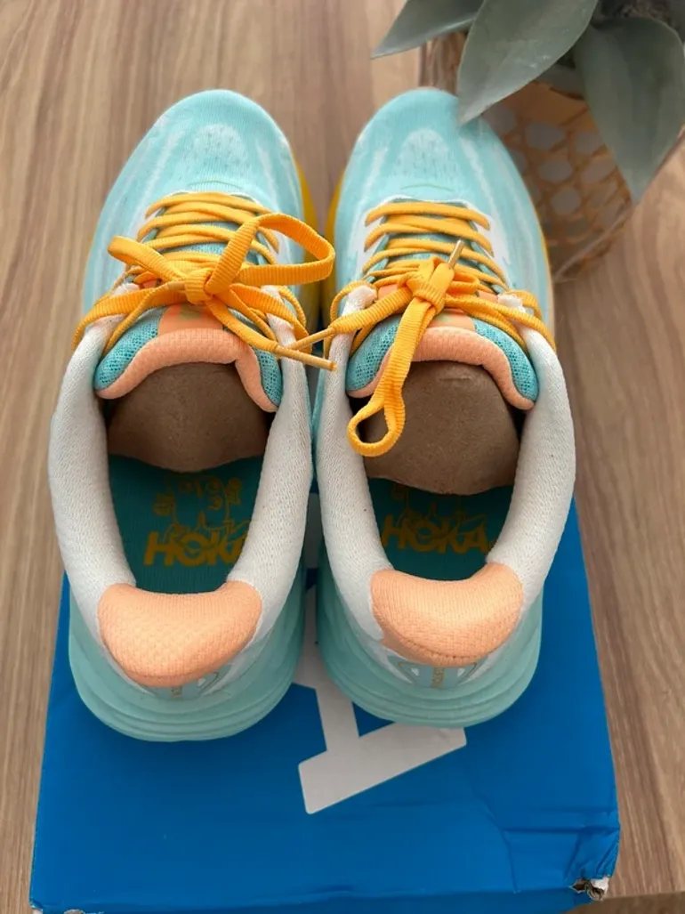 Used Hoka Clifton 10 bike — image 2 of 10