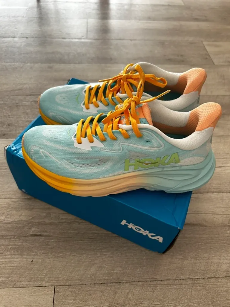 Used Hoka Clifton 10 bike — image 4 of 10
