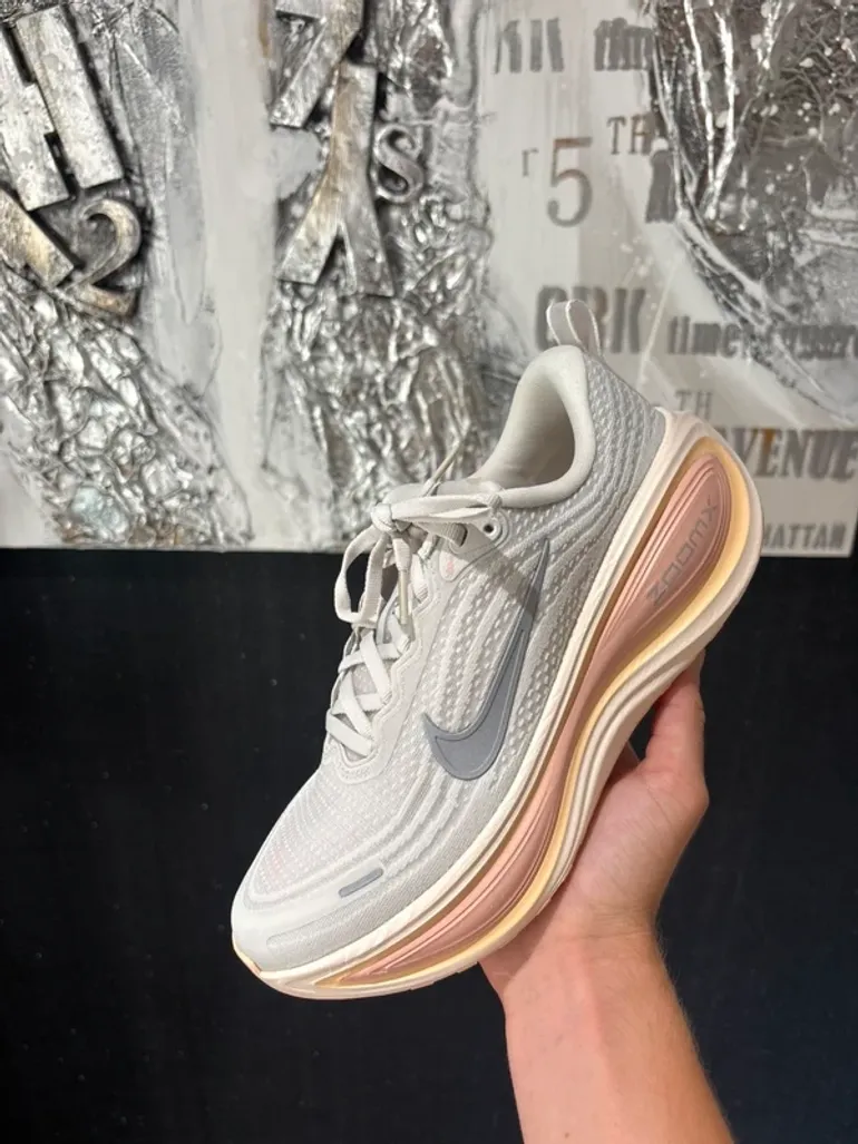 Tweedehands Premium Nike ZoomX Vomero bike — afbeelding 11 van 15