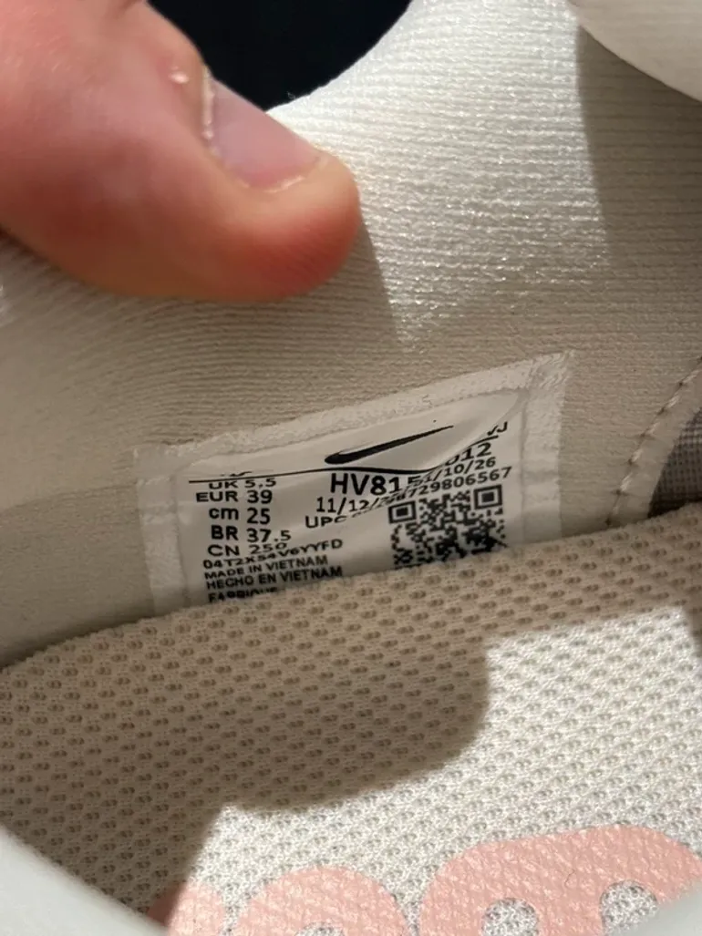 Tweedehands Premium Nike ZoomX Vomero bike — afbeelding 10 van 15