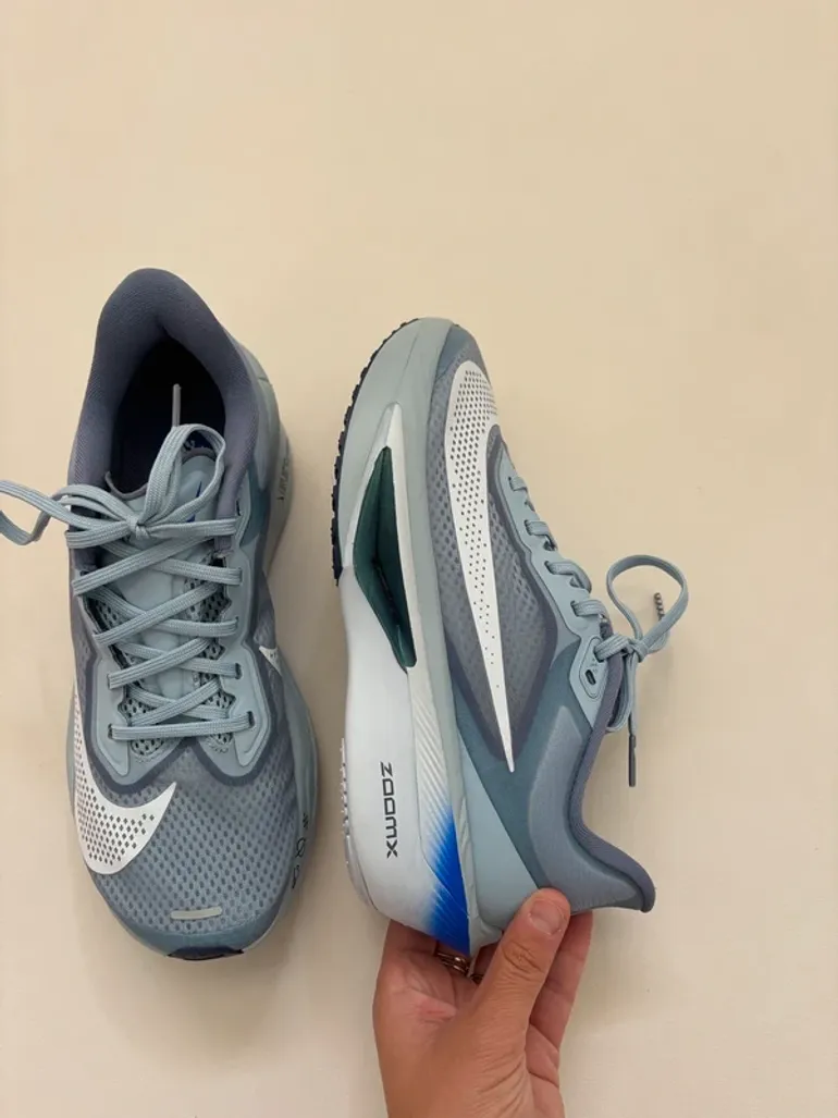 Used Standard Nike Zoom Fly 6 bike — image 4 of 9
