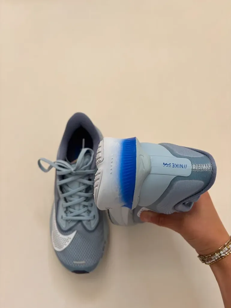 Used Standard Nike Zoom Fly 6 bike — image 5 of 9