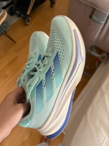 Used Adidas Running Shoes bike — image 2 of 5