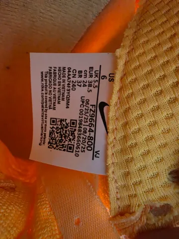 Použité MET Nike Loopschoenen spikes bike — obrázek 4 z 4