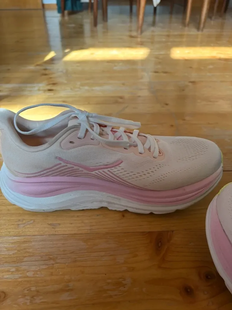 Hoka Clifton 11 bike d'occasion — image 4 sur 7