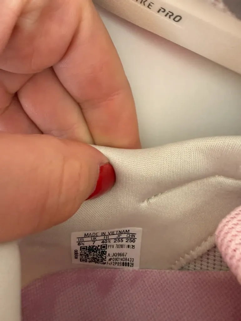 Used Adidas Adizero Boston 13 bike — image 6 of 6