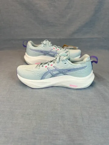 Asics Gel Roadmiles 4 bike d'occasion — image 2 sur 9