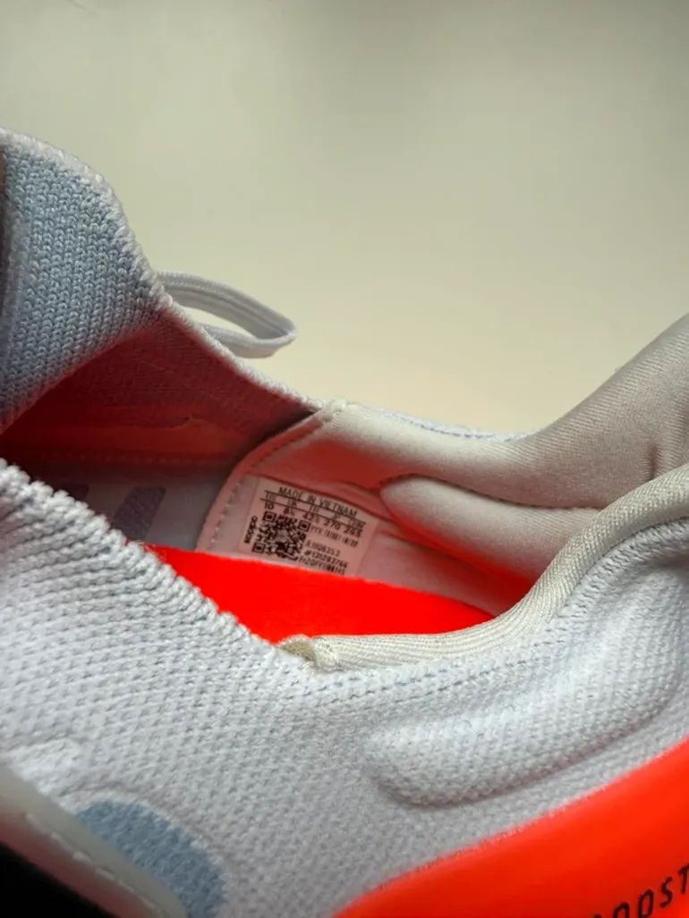 Adidas Ultraboost bike d'occasion — image 4 sur 5